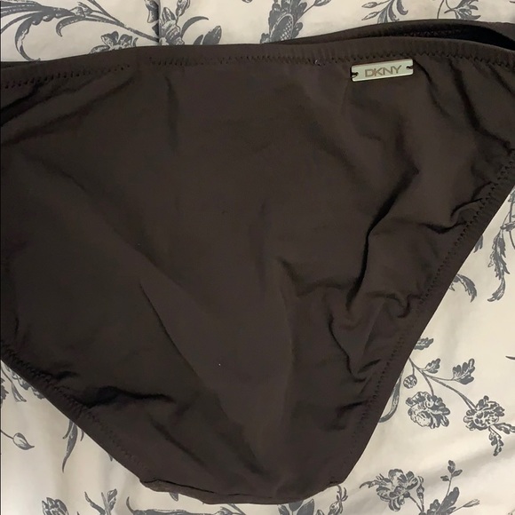 🩲💦 DKNY Bikini Bottoms - Picture 3 of 6